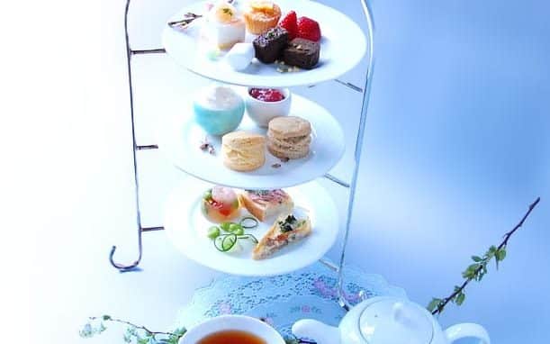 Afternoon Tea famfam original